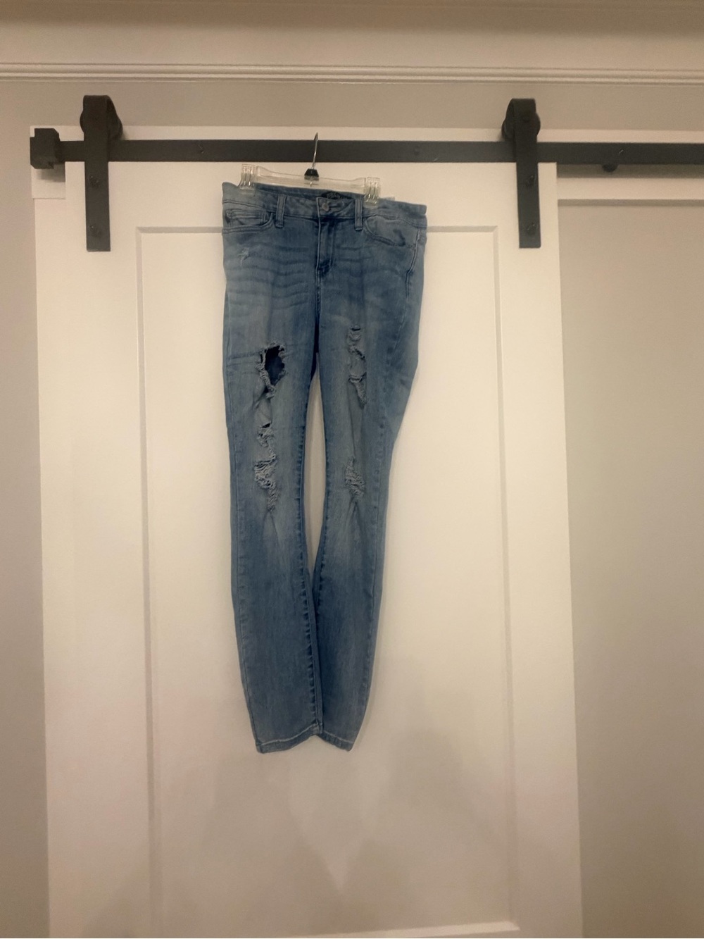 Judy Blue Light Wash Ripped Skinny Jeans